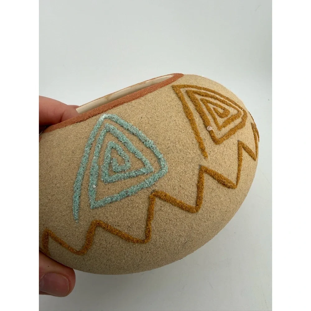 Round Ceramic Pot Decorative Bowl‎ Southwestern Tribal Geometric Design Tan